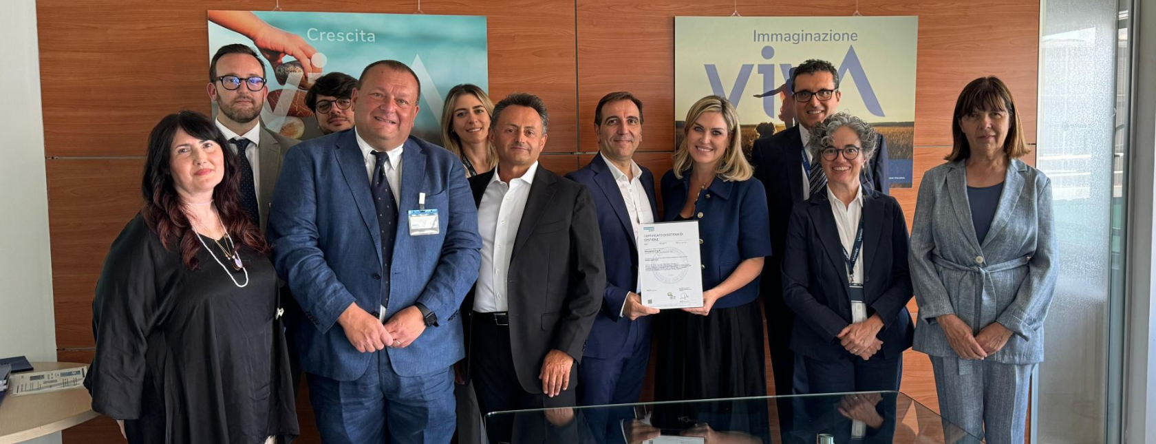 Foto consegna certificazione ISO 42001 da DNV