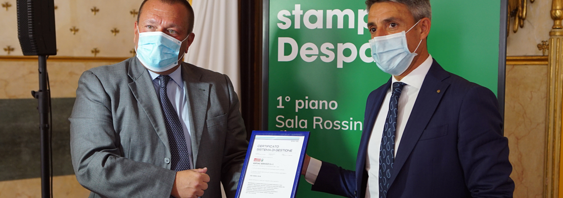 consegna certificato ISO45001 a Despar