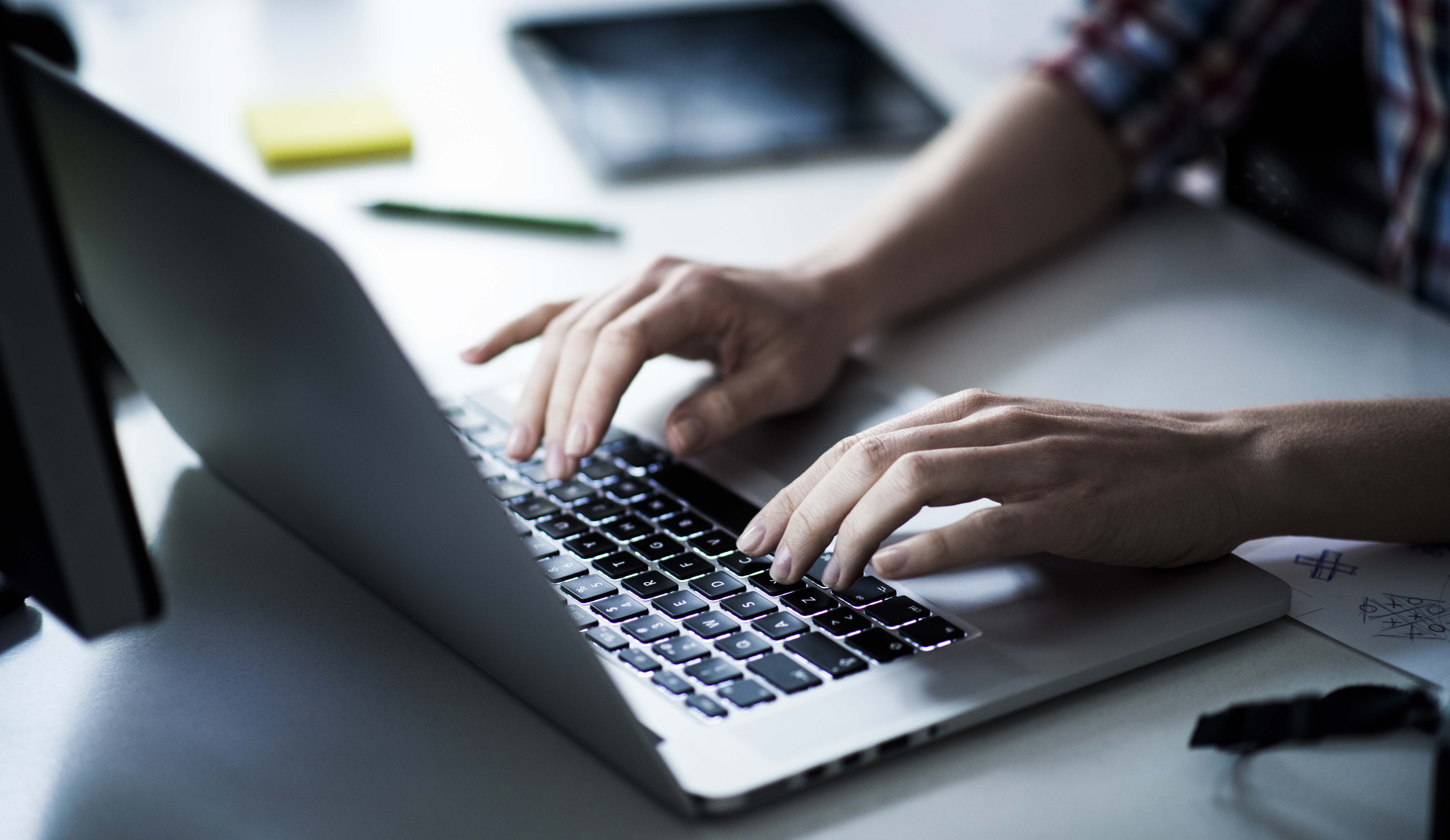 woman-online-training